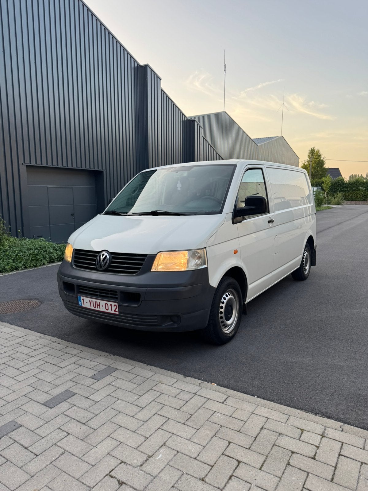 VW Transporter T5 - 1.9 TDI - 2006 - 231.000km, Auto's, Volkswagen, Voorwielaandrijving, 4 deurs, Stof, Wit
