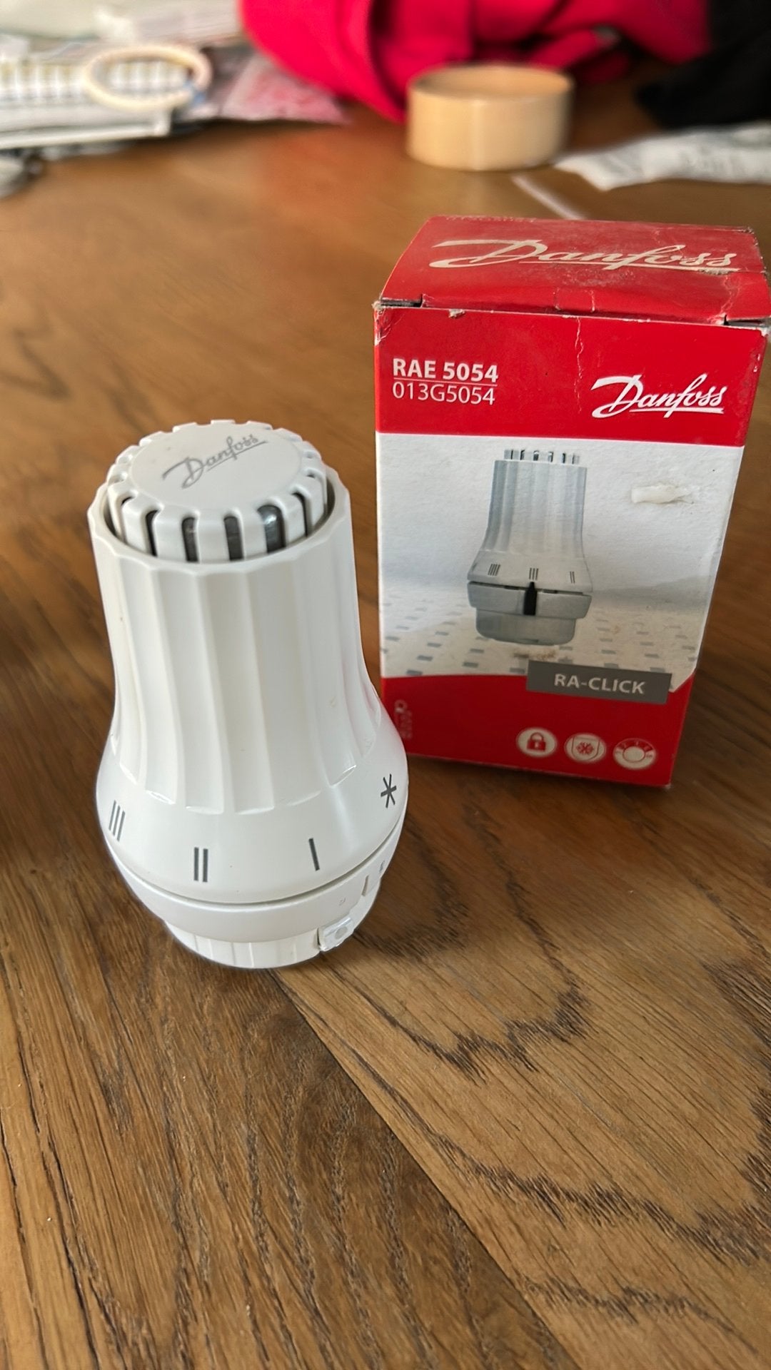 Vanne thermostatique Danfoss RAE5054, Bricolage & Construction, Enlèvement, Neuf