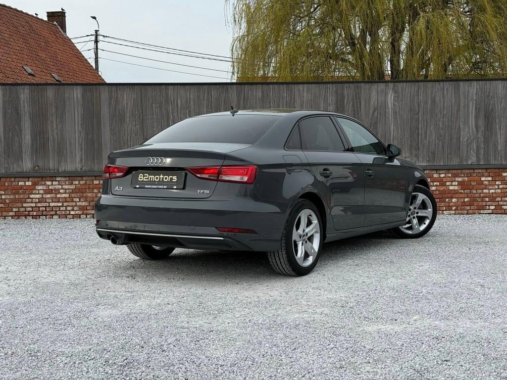 audi a3 limousine/1.0tfsi/led/sport/bluetooth/pdc/116pk, Auto's, Voorwielaandrijving, 4 deurs, Stof, Bedrijf