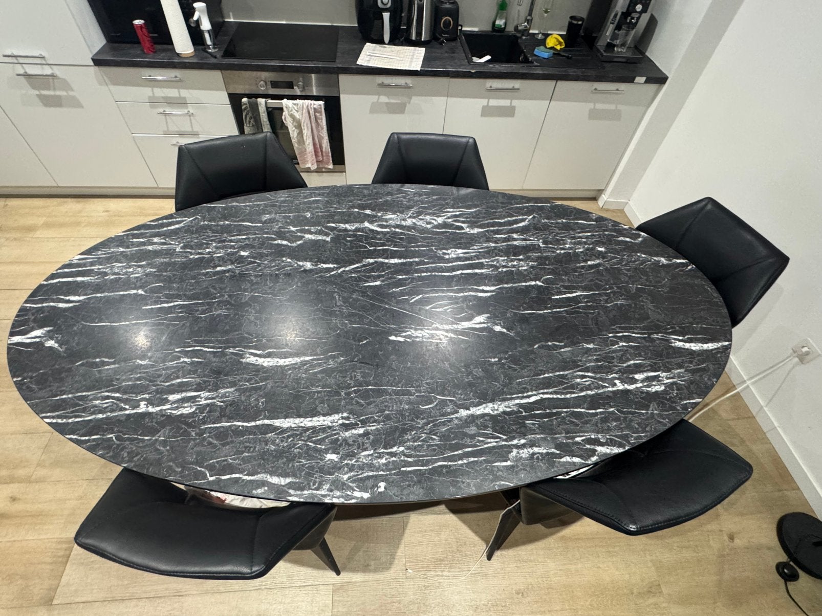 Eetafel met salontafel, 150 à 200 cm, Cinq personnes ou plus, Enlèvement, Utilisé