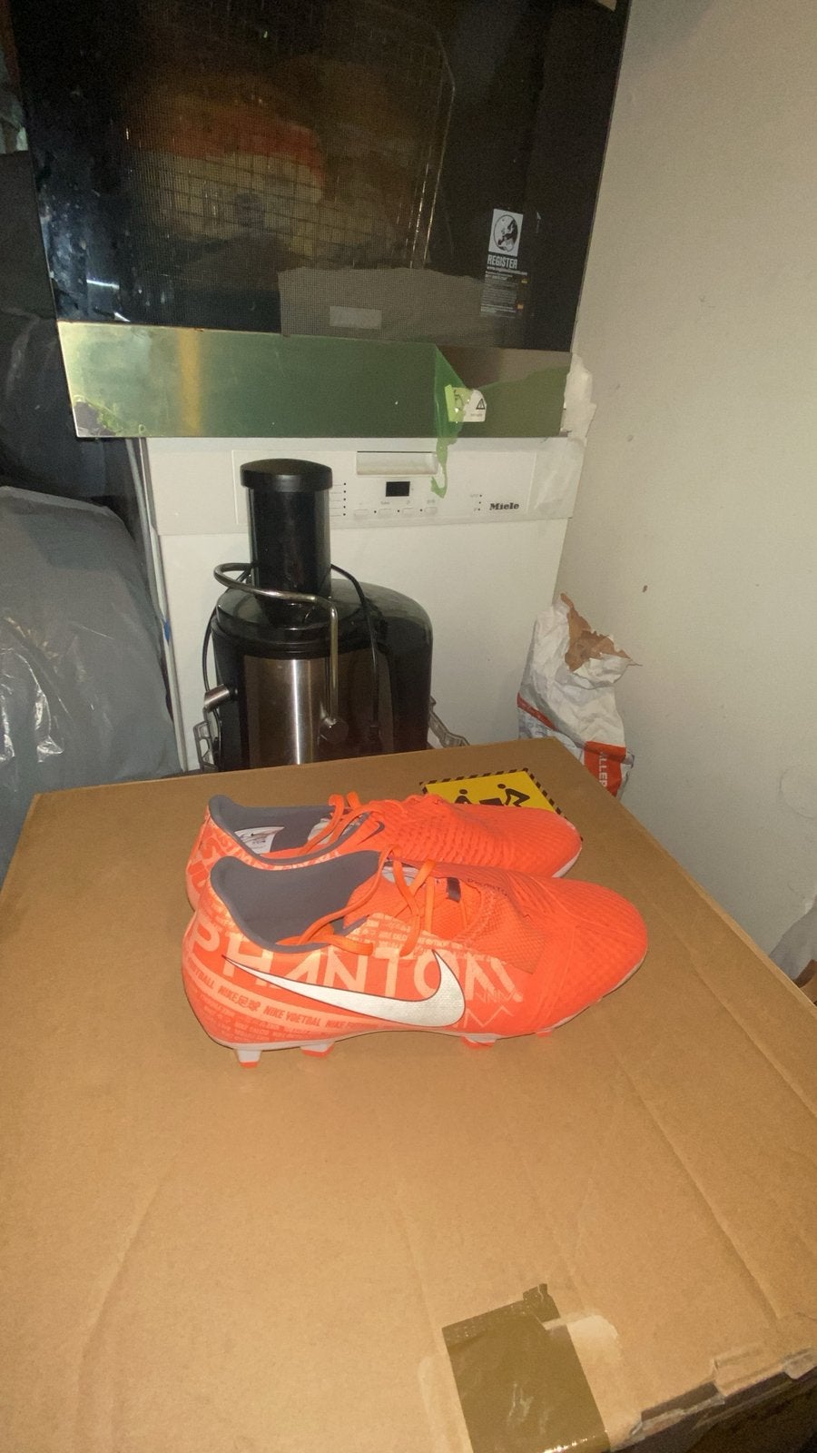Nike Phantom GX FG - Taille 44 - Très bon état, Ophalen, Zo goed als nieuw, Schoenen