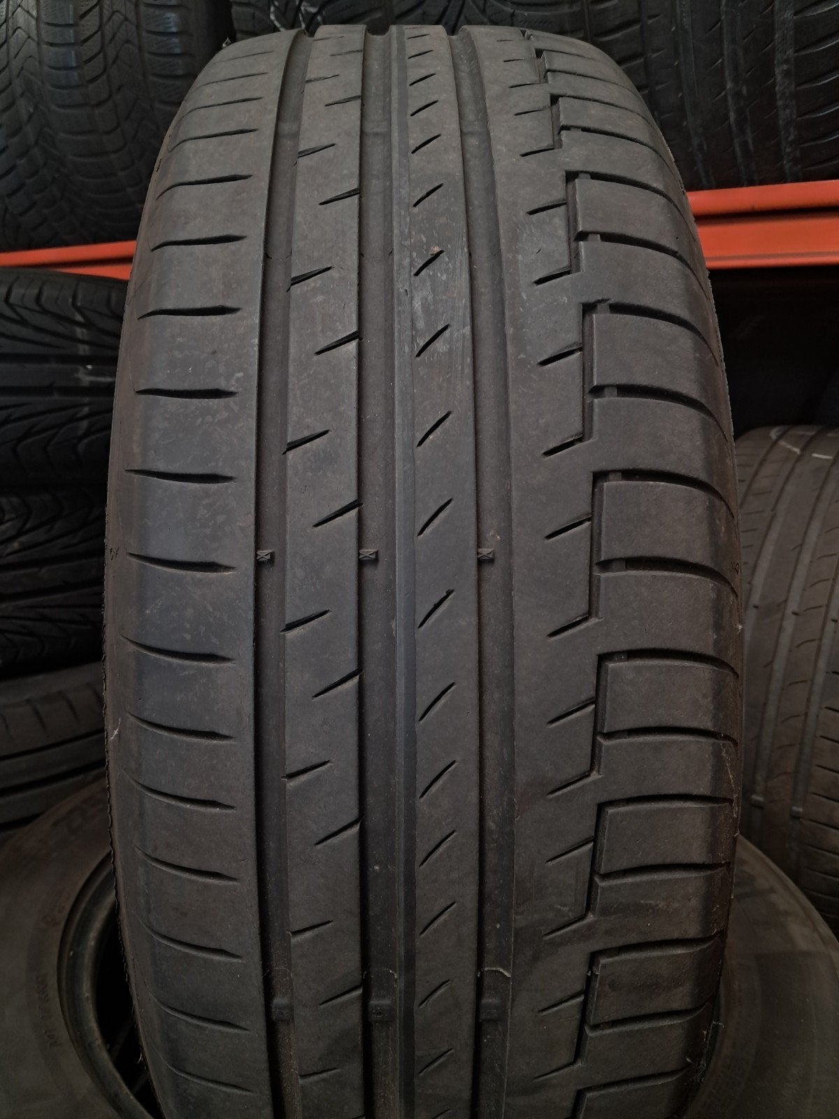 2256018 225/60/18 225/60r18 zomer Continental, Ophalen