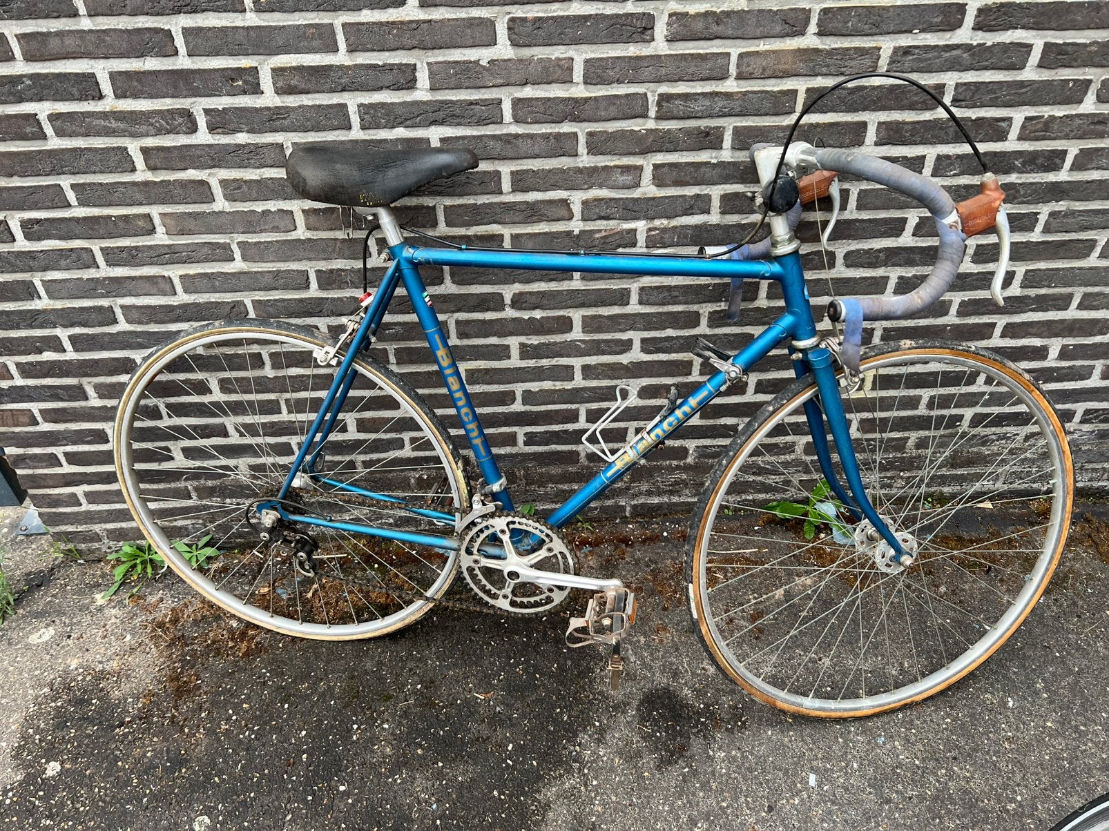 Koersfiets oldtimer van Bianchi, Enlèvement