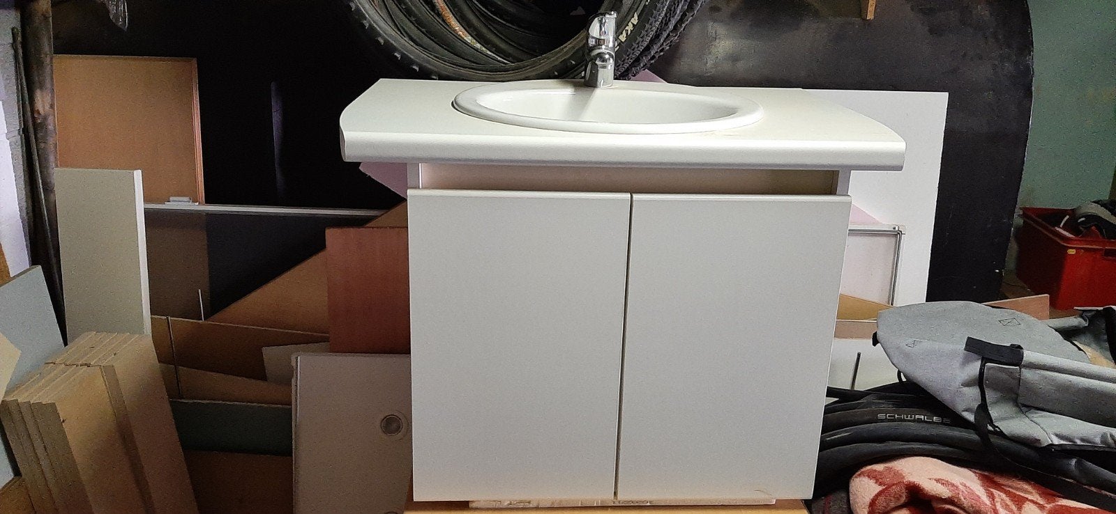 Kastje badkamer., Ophalen, Kraan