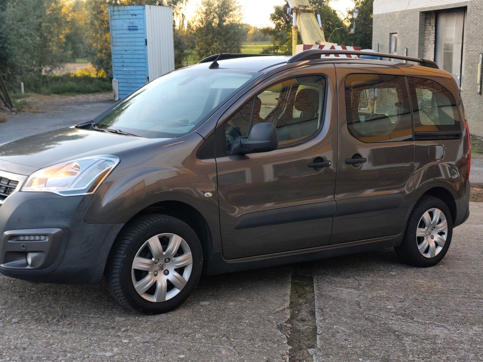 Peugeot partner teepee benzine, Auto's, Voorwielaandrijving, Monovolume, Euro 6, Parkeerassistent