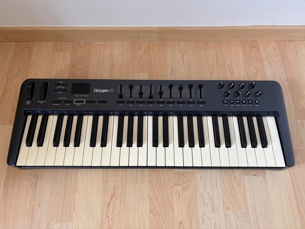 M-Audio Oxygen 49 USB MIDI Controller keyboard, Muziek en Instrumenten, Midi-apparatuur, Zo goed als nieuw, Ophalen