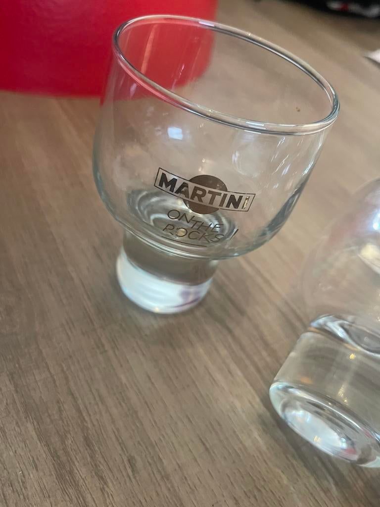 5 verres à martini, Collections, Enlèvement, Comme neuf