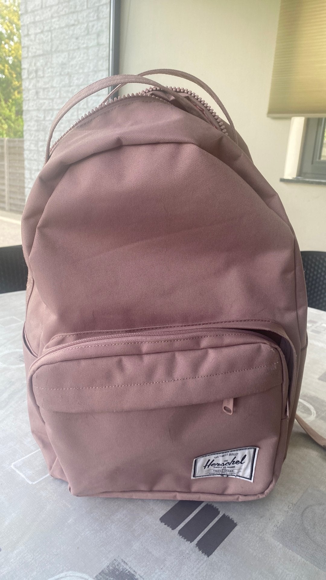 Herschel , roze, 39l (denk ik), Handtassen en Accessoires, Tassen | Rugtassen, Ophalen, Zo goed als nieuw