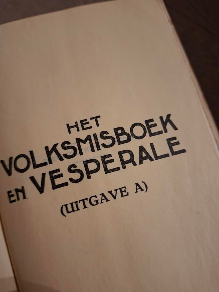 Volksmisboek en vesperale 20 ste eeuw, Boeken, Ophalen
