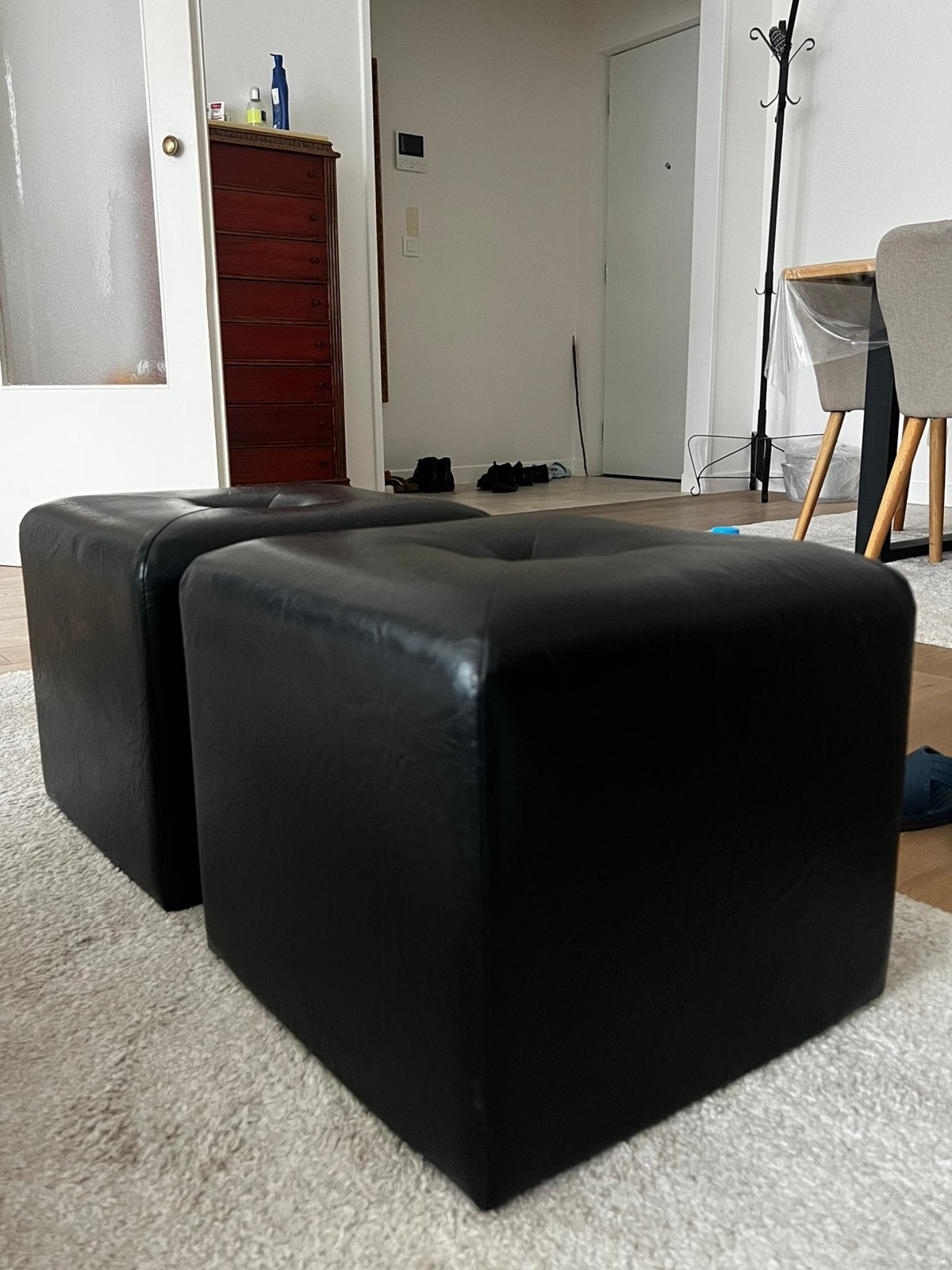 4 poefs, Ophalen, Minder dan 50 cm, Gebruikt, Vierkant