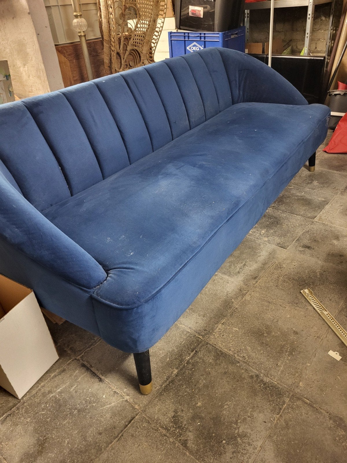 blauwe zetel - beschadigd, Maison & Meubles, Enlèvement