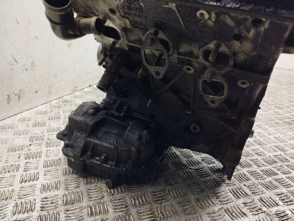 Moteur BDG Nu VW PASSAT A4 SKODA SUPERB A6 AUDI, Envoi, Utilisé, Daihatsu