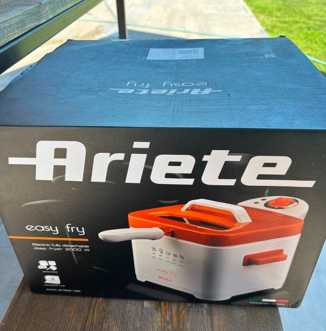 Vintage frituurpan Ariete te koop, Elektronische apparatuur, Frituurpannen, 1 tot 2 liter, Ophalen, Nieuw