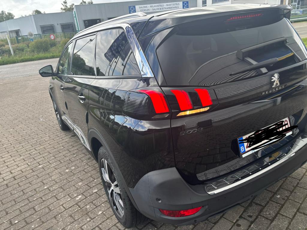 Peugeot 5008, BJ 2020, 1.2 essence 131 puissance, Achat, Euro 6, 131 kW, 5 portes