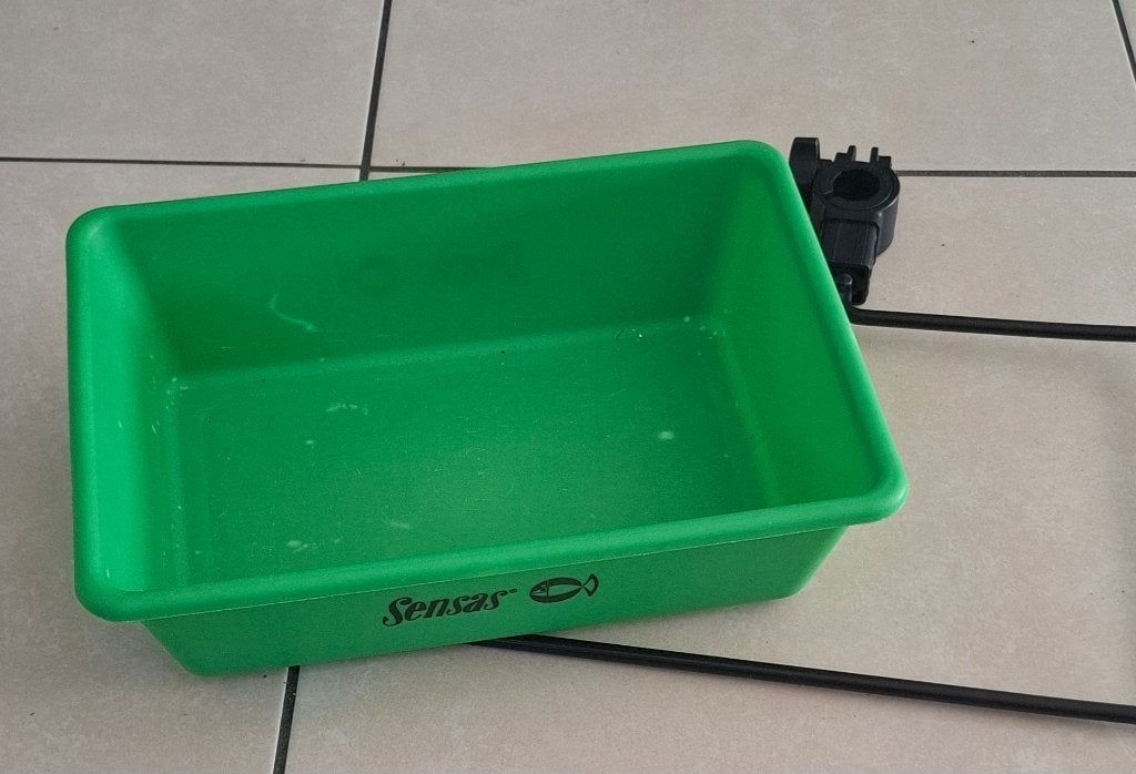 Voerbakje voor aan visstation, Watersport en Boten, Ophalen, Nieuw