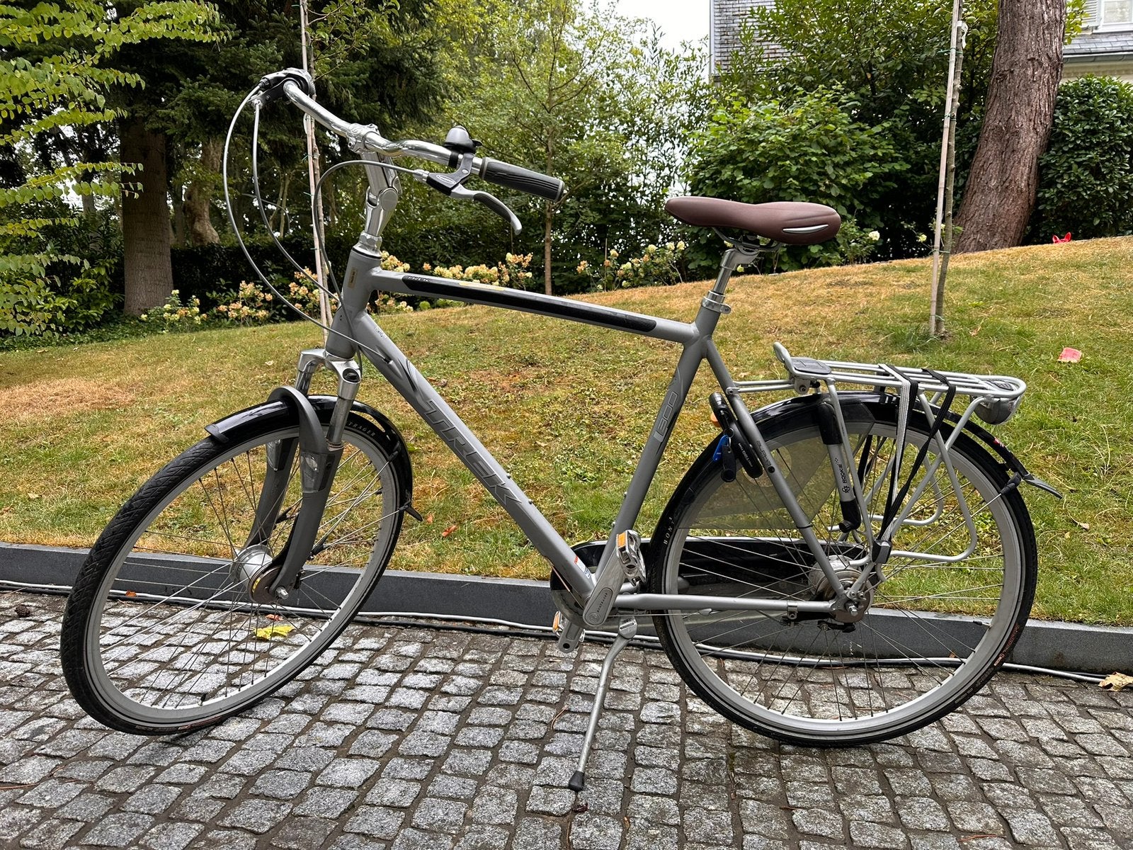 Herenfiets TREK Bontrager Navigator 300 (maat XL), Gebruikt, Velgrem, Versnellingen, 57 tot 61 cm