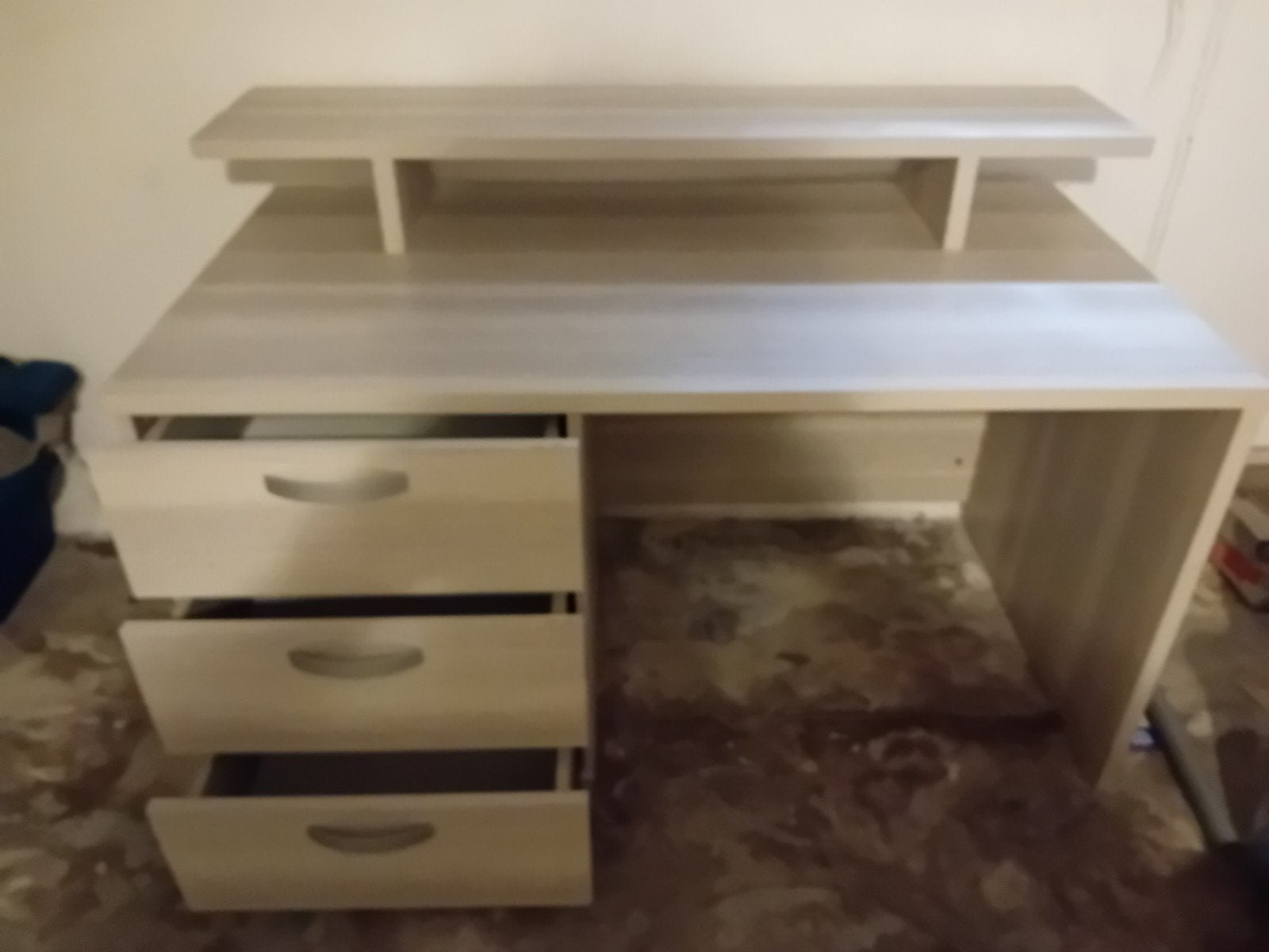 Bureau, Ophalen