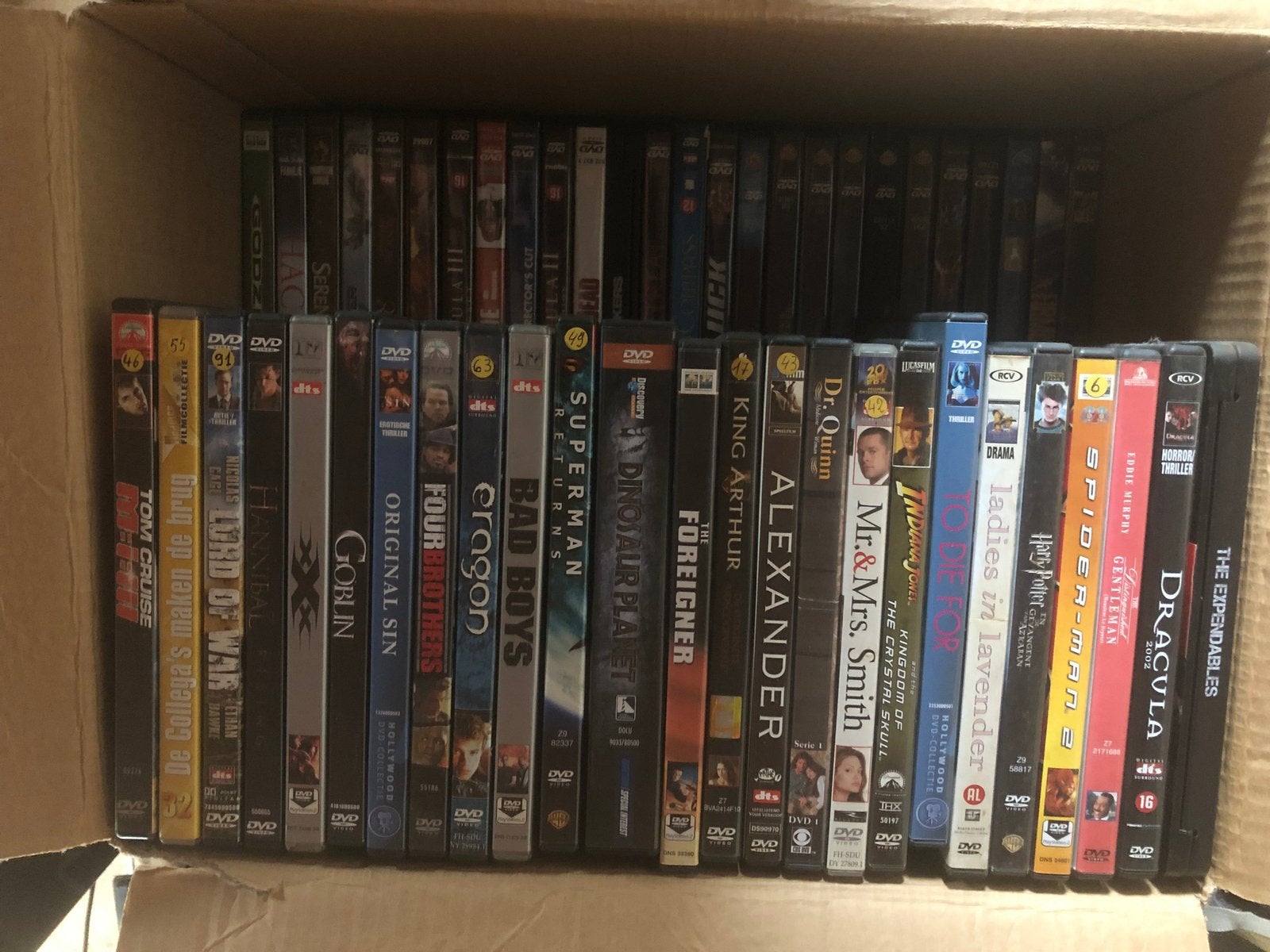 Grote DVD-collectie: 100+ films en series, Ophalen