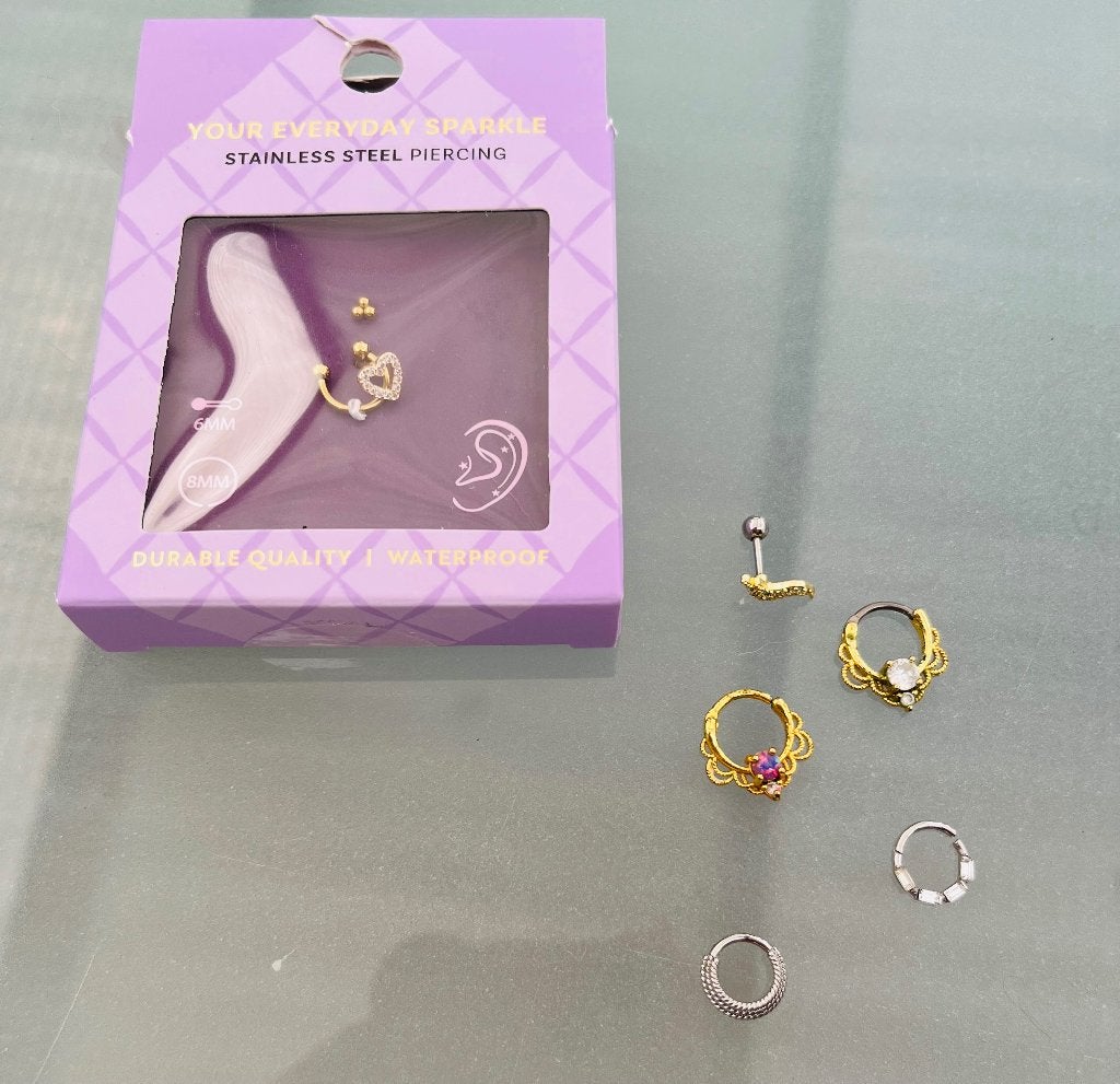 Piercings - Lot de plusieurs superbes piercing, Handtassen en Accessoires, Piercings, Ophalen, Staal, Nieuw, Neuspiercing