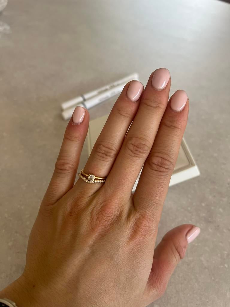 Trouwring met hoekje, Handtassen en Accessoires, Ringen, Ophalen, Zo goed als nieuw, Goud