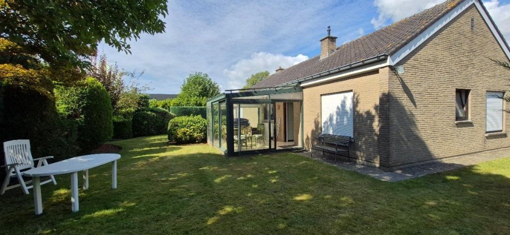 Bungalow avec grand jardin à Menin, Rez-de-chaussée, Province de Flandre-Occidentale, 500 à 1000 m², 313 kWh/an