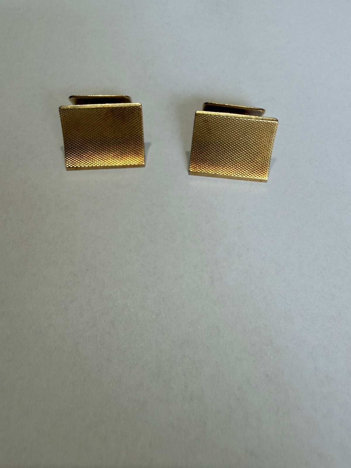 Boutons de manchette exclusifs en or massif 14 carats, Bijoux, Sacs & Beauté, Boutons de manchette, Comme neuf, Or, Enlèvement ou Envoi