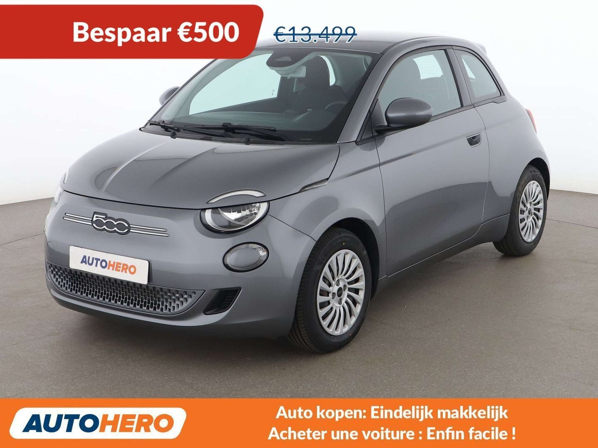 Fiat 500E electric drive 70 kW Action (bj 2022, automaat), Auto's, 4 zetels, Stof, Gebruikt, Zwart