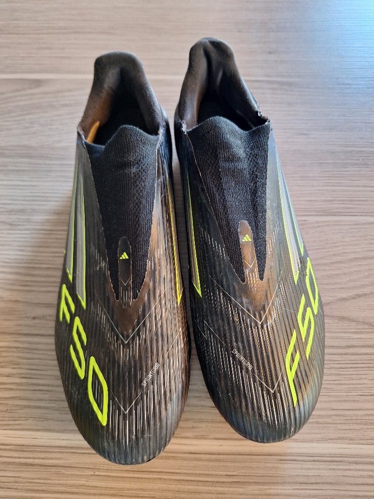 Voetbalschoenen maat 43, Sport en Fitness, Voetbal, Ophalen, Gebruikt, Schoenen