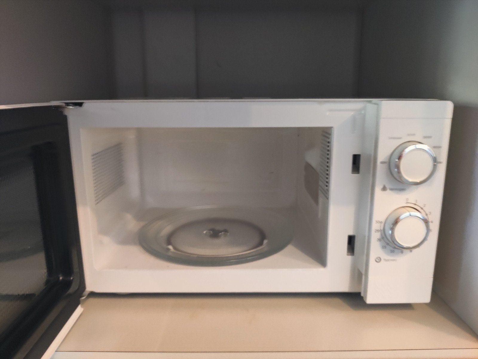 Microgolfoven Blokker – goede staat, Electroménager, Micro-ondes, Plaque tournante, Enlèvement