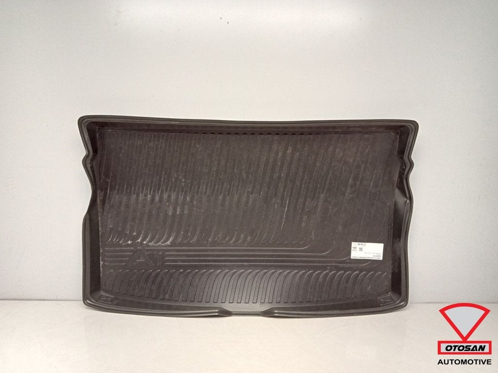 Tapis de coffre en caoutchouc d'origine pour Audi A1 82A ! 8, AUDI AG, Auto-Union-Strasse 1
85045  Ingolstadt, DE, Audi, Utilisé