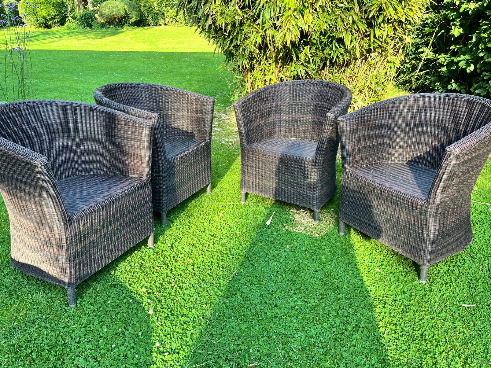 Set van 4 wicker tuinstoelen, Ophalen, Zo goed als nieuw, Wicker