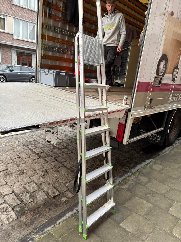 Lader 8 treden, Doe-het-zelf en Bouw, Ophalen, Zo goed als nieuw, Ladder