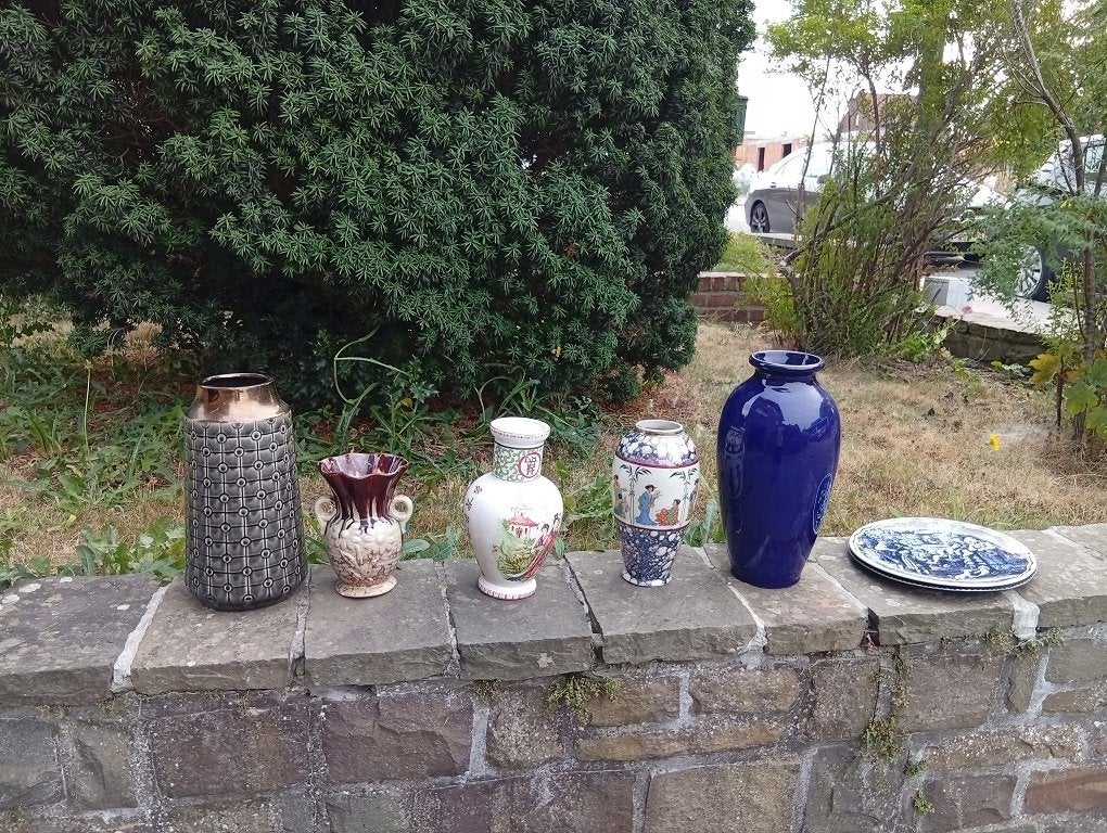 un ensemble de vases, Maison & Meubles, Enlèvement