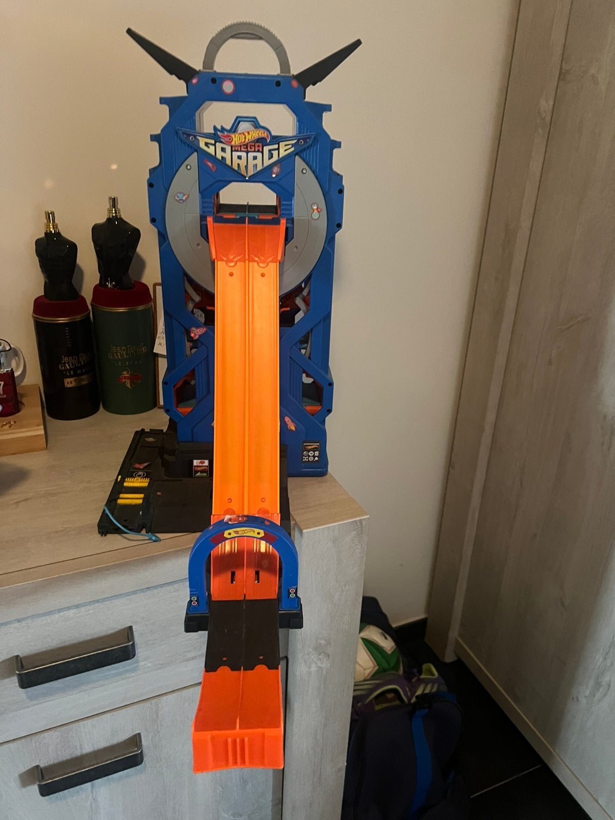 Paw Patrol, boot + garage hotwheels, Kinderen en Baby's, Speelgoed | Racebanen, Ophalen, Gebruikt
