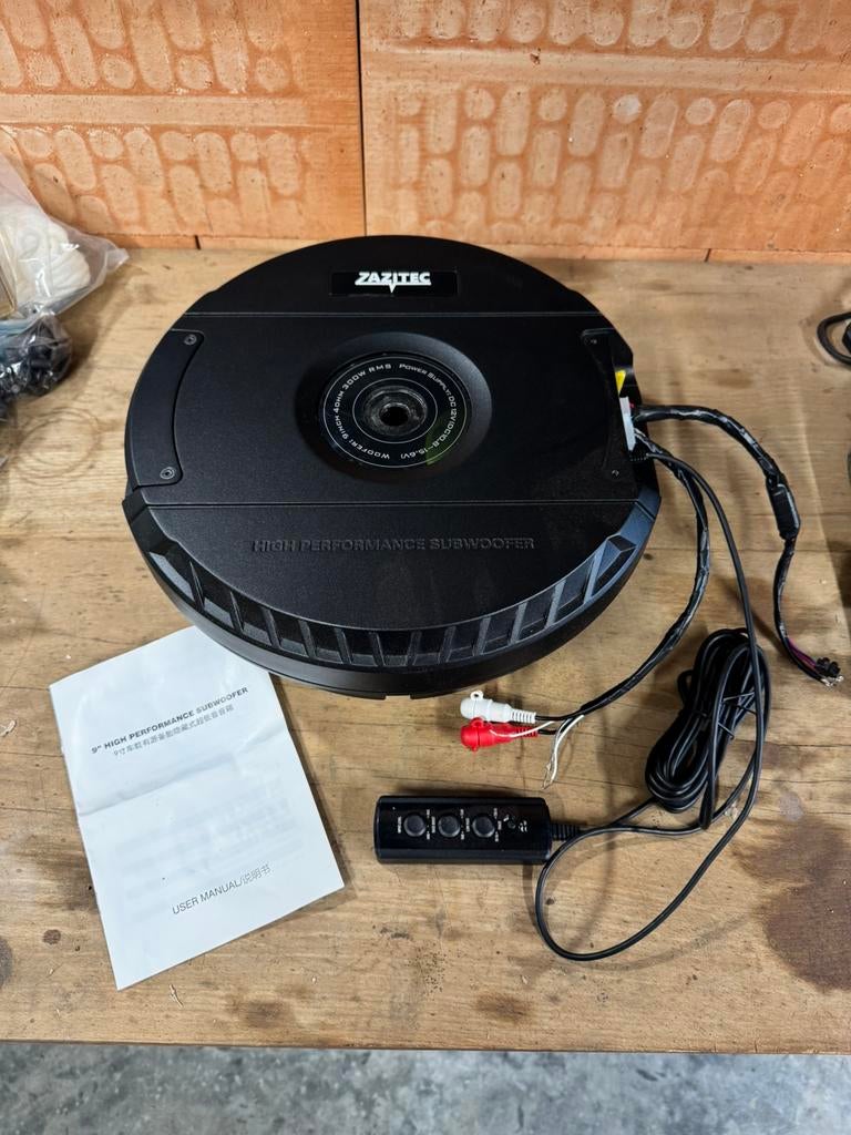 Zazitec reservewiel subwoofer 300Watt RMS., Ophalen, Gebruikt