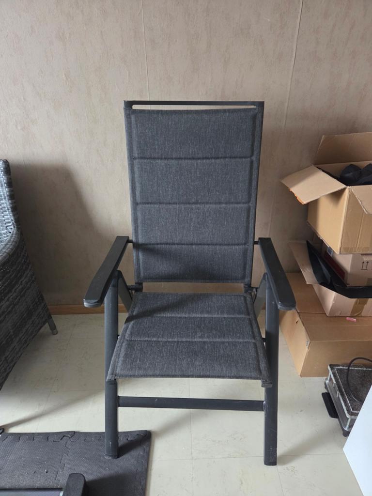 2 tuinstoelen, Ophalen, Gebruikt, Plastic, Verstelbaar