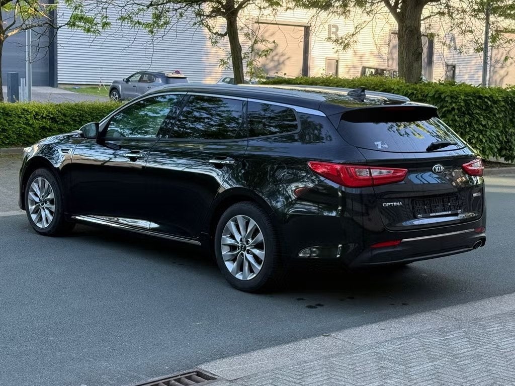Kia Optima 1.7 CRDi 2018 | Break · GPS, Autos, Euro 6, Entreprise, Boîte manuelle, Noir
