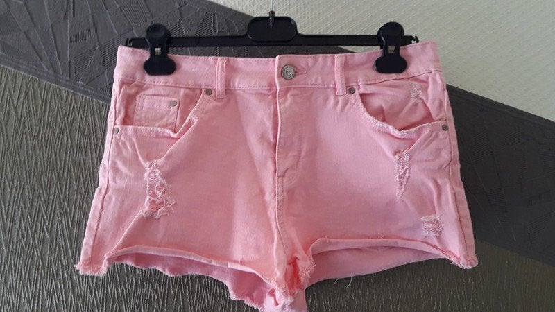Roze shortje , maat : S. Merk : Pimkie., Vêtements | Femmes, Culottes & Pantalons, Neuf, Enlèvement ou Envoi, Rose, Taille 36 (S)