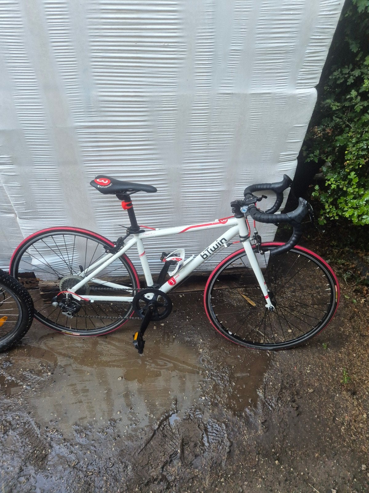 b twin koersfiets, Ophalen