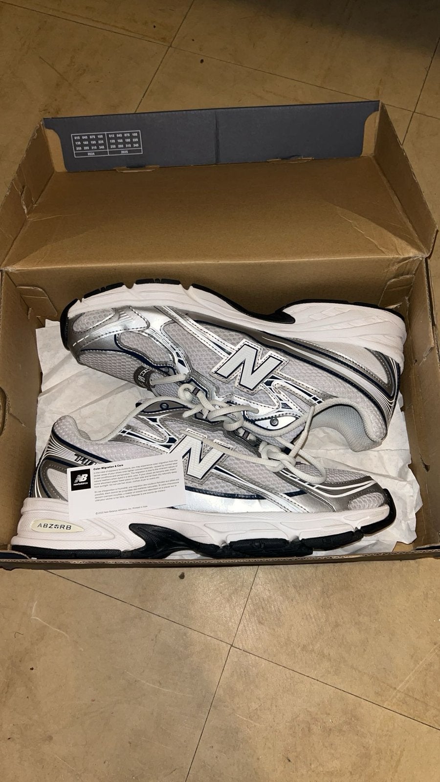 New balance maat 44, Enlèvement ou Envoi, Comme neuf