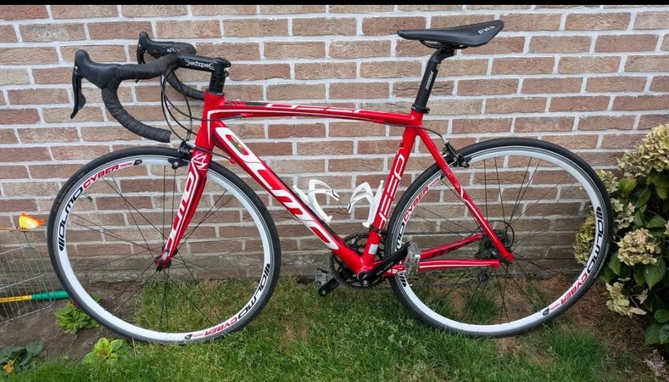 Vélo de course Olmo, Vélos & Vélomoteurs, Enlèvement, Comme neuf