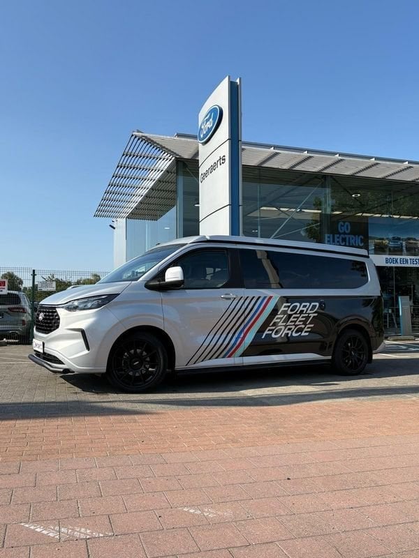 Ford Transit, Stof, Gebruikt, Zwart, Bedrijf
