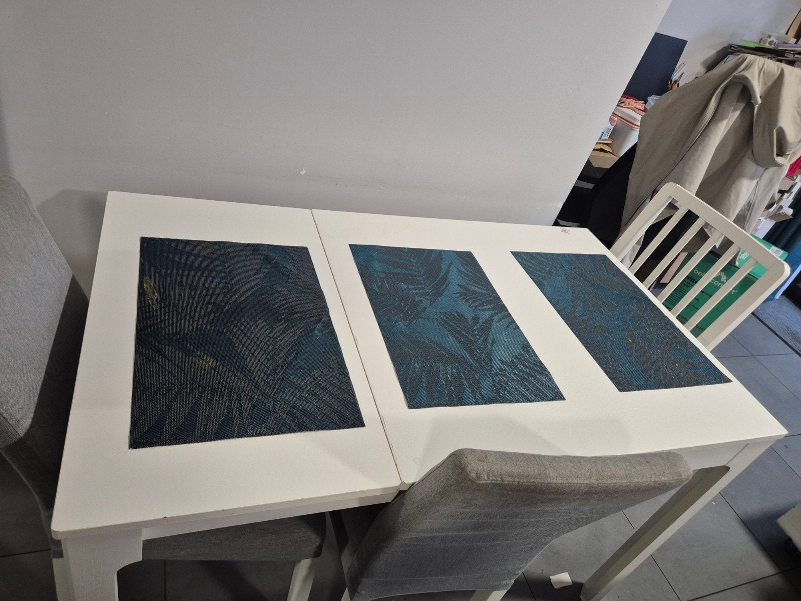 table avec 3 chaises, Huis en Inrichting, Complete inboedels, Ophalen