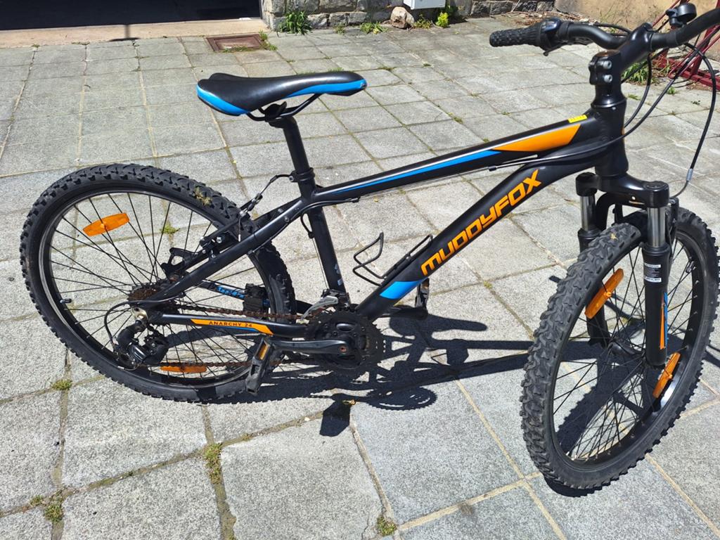 VTT muddyfox 24 pouces 18 vitesses fourche télescopique, Vélos & Vélomoteurs, Vélos | Garçons, Enlèvement, 24 pouces, Vitesses