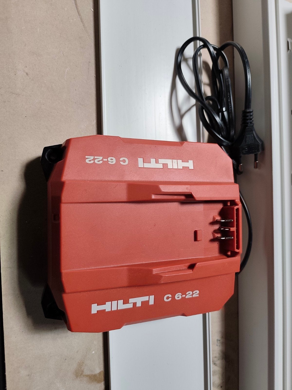 Chargeur Hilti Nuron neuf. C6, Bricolage & Construction, Enlèvement