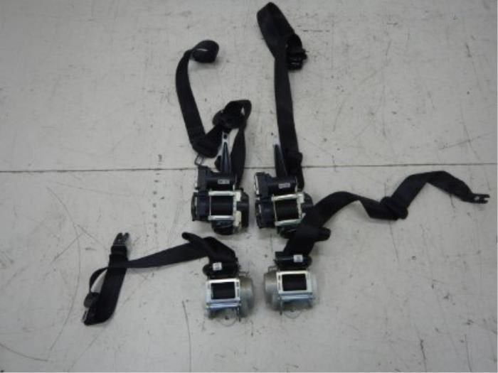 Audi Q3 83A Gordels Gordelset Links+Rechts Voor+Achter, Enlèvement ou Envoi, Utilisé
