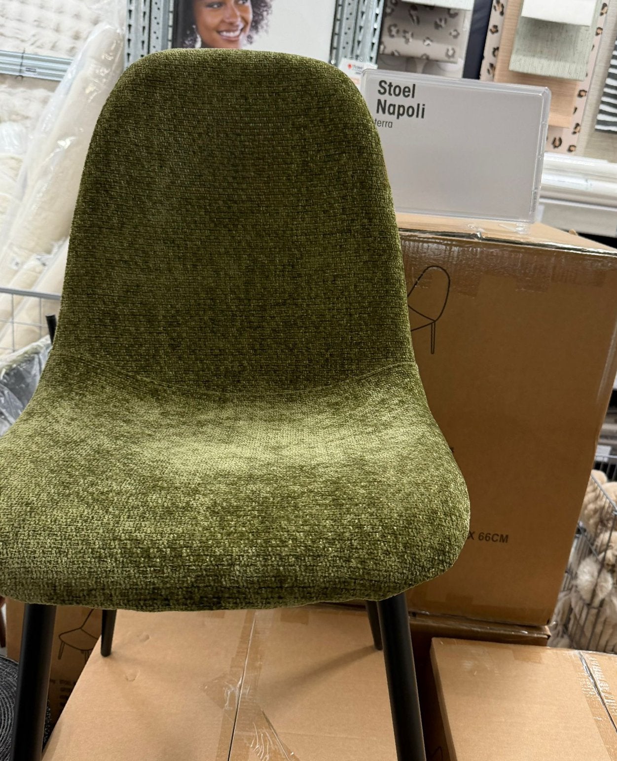 Splinternieuwe stoelen, 10 stuks beschikbaar, Huis en Inrichting, Stoelen, Ophalen, Kunststof, Overige kleuren, Nieuw