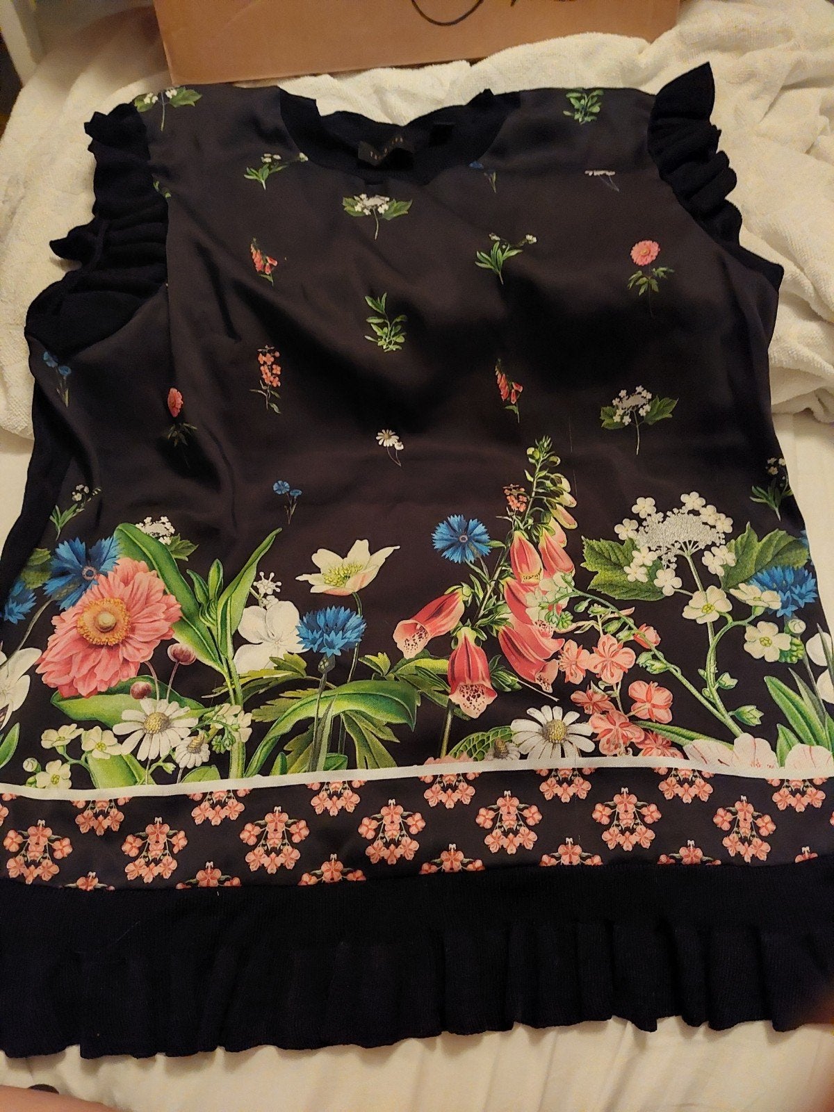 Ted Baker medium top, Enlèvement ou Envoi