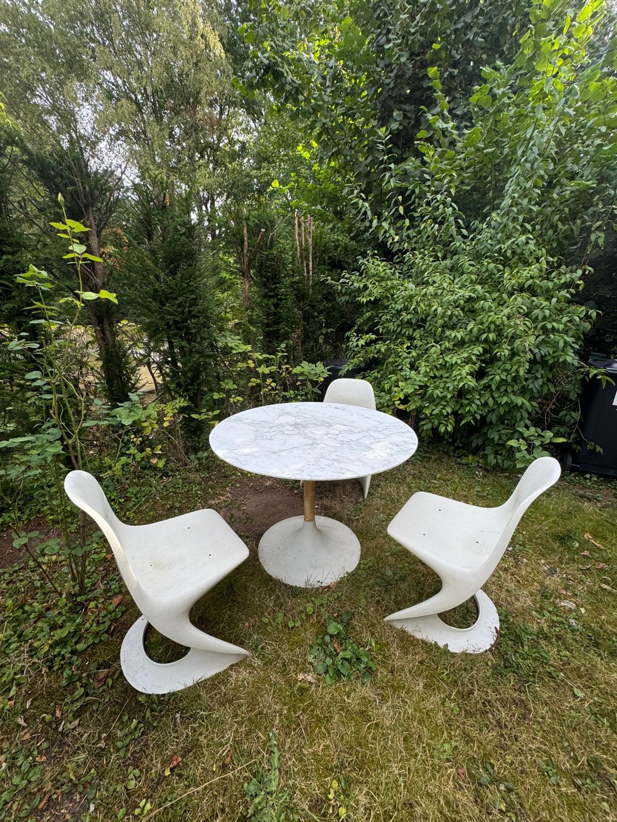 Vintage design tuinset: ronde tafel + 3 kuipstoelen, Jardin & Terrasse, Ensembles de jardin, Table à dinner, 3 places, Salons de jardin