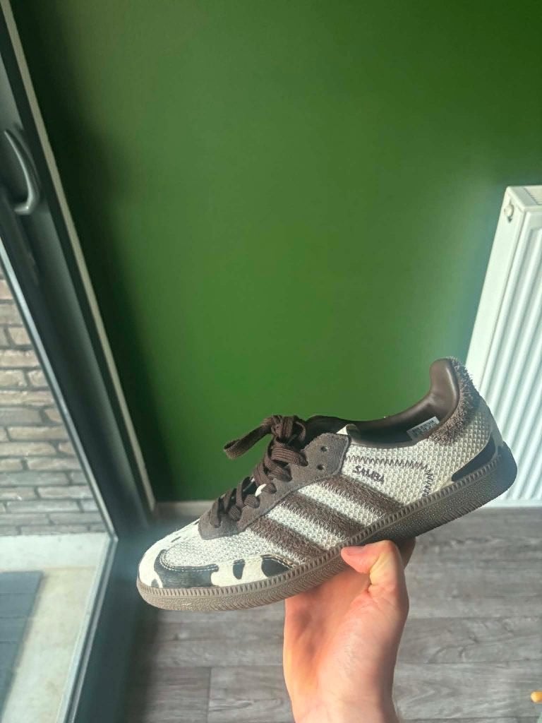 Zeldzame adidas samba cow print, Kleding | Heren, Schoenen, Ophalen, Bruin, Zo goed als nieuw, Adidas